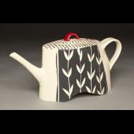 Rita Vali: Vines/berries Teapot
