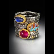 Tai Vautier: colorful stack of rings