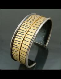 Birgit Kupke-Peyla: Striped Cuff